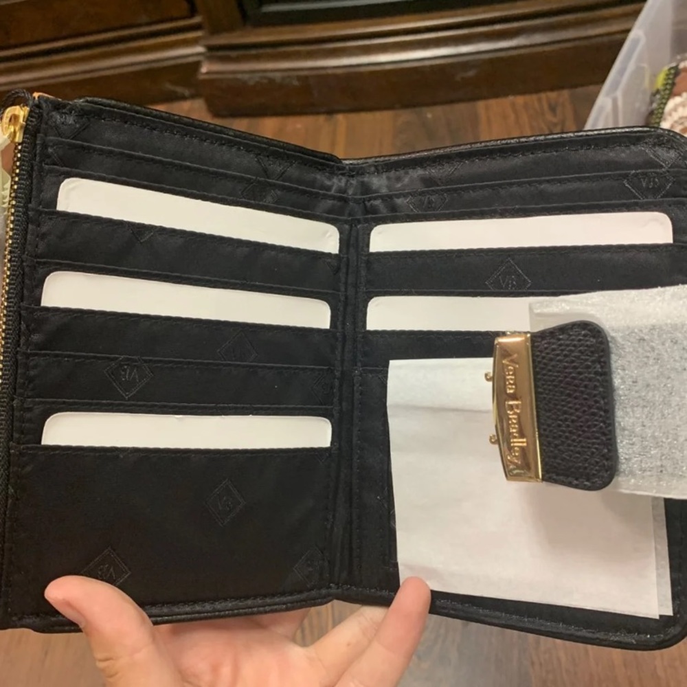 Vera Bradley Wallet - Picture 3 of 3